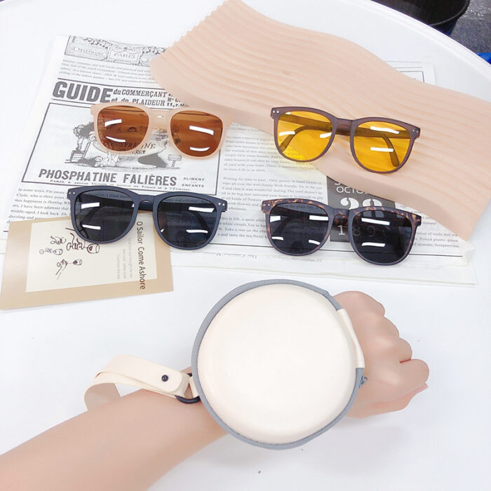 Trendy Foldable Sunglasses For Women TR Polarized Folding Sun Glasses - Image 1