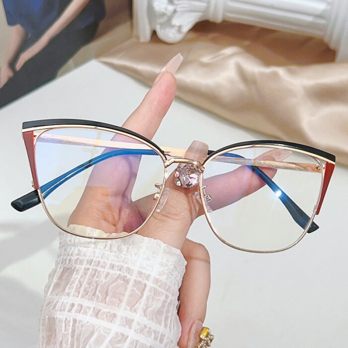 Women's Cat Eye Computer Anti-Blu-ray Myopia Glasses - Image 5
