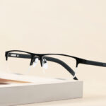 Elderly Presbyopic Glasses Square Half Frame Metal Glasses