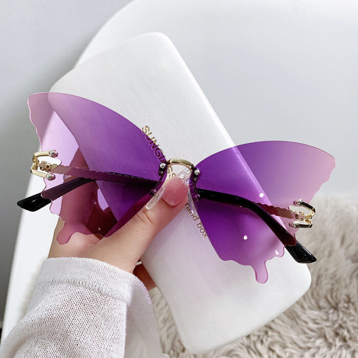 Butterfly Female Fashion Large Rim Gradient Color Street Shot Sun Glasses - Image 3