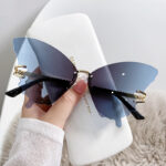 Butterfly Female Fashion Large Rim Gradient Color Street Shot Sun Glasses - Image 2