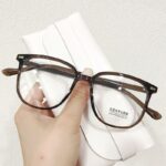 Retro Large Square Flat Glasses - Image 4