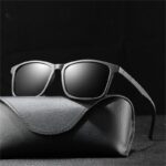Men's And Women's TR Polarized Sun Driving Fishing Glasses Classic Sports - Image 6