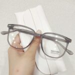 Retro Large Square Flat Glasses - Image 7