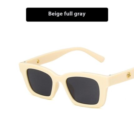 Lightweight UV sunglasses