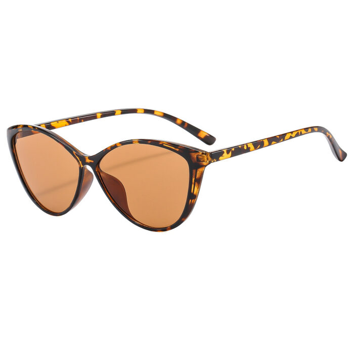 New Triangle Cat Eye Butterfly-shaped Hot Girl Glasses - Image 10