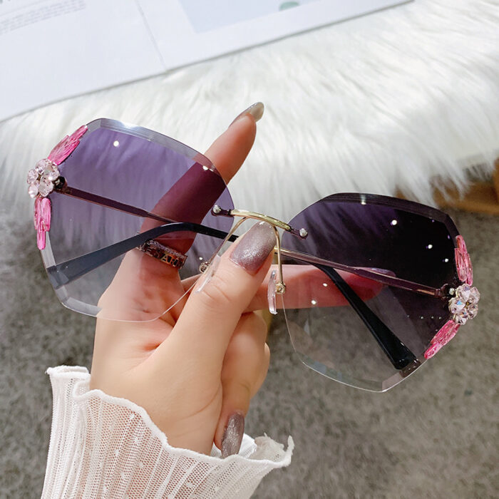 Sunglasses Female Rhinestone To Make Big Face Thin-looked UV Protection Sun Glasses - Image 4