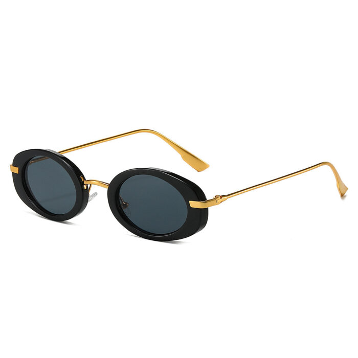 Retro High-grade Catwalk Sun Glasses - Image 6