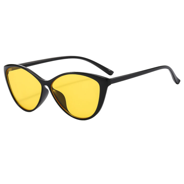 New Triangle Cat Eye Butterfly-shaped Hot Girl Glasses - Image 2